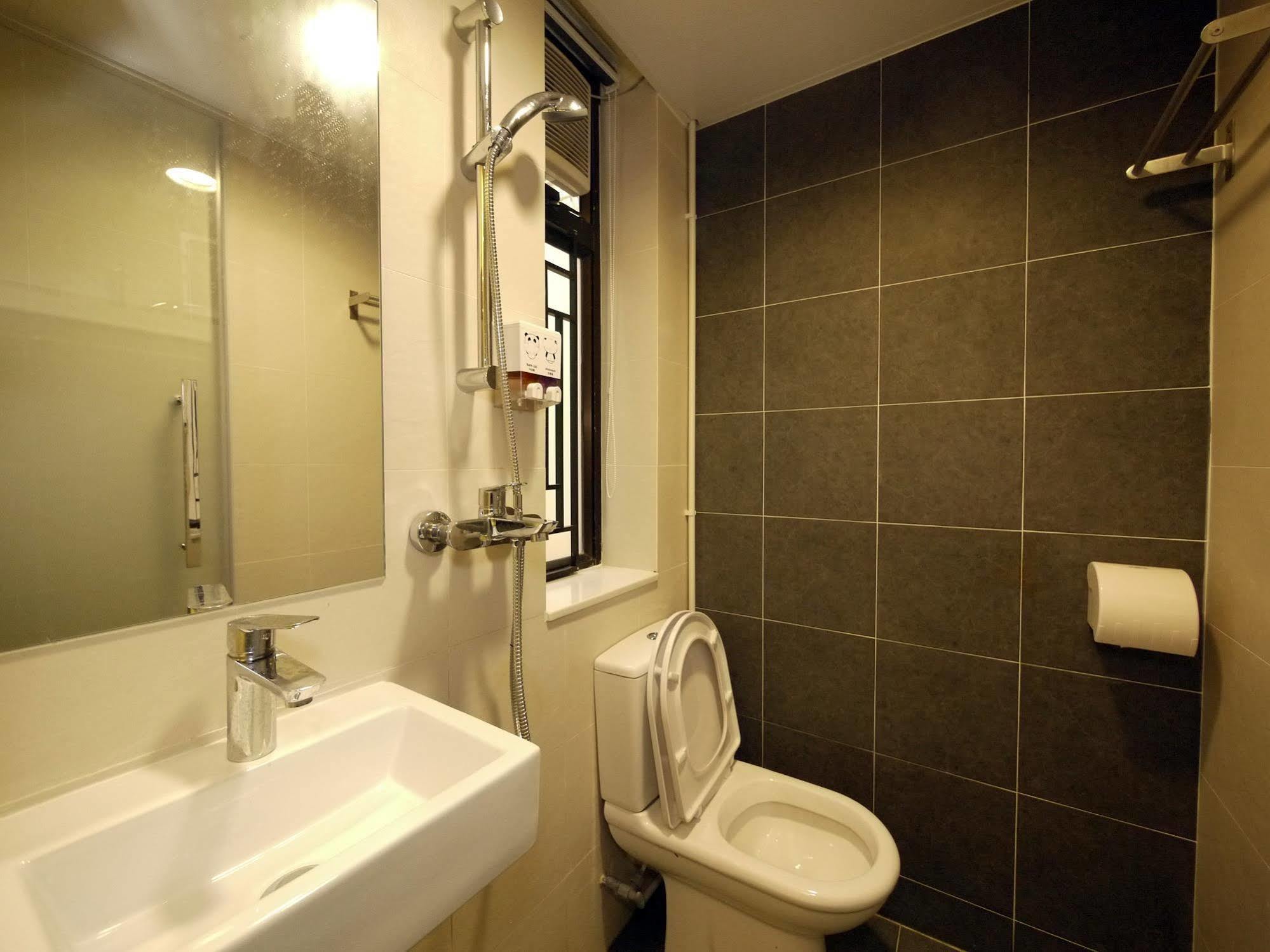 Panda's - Stylish Guest house *