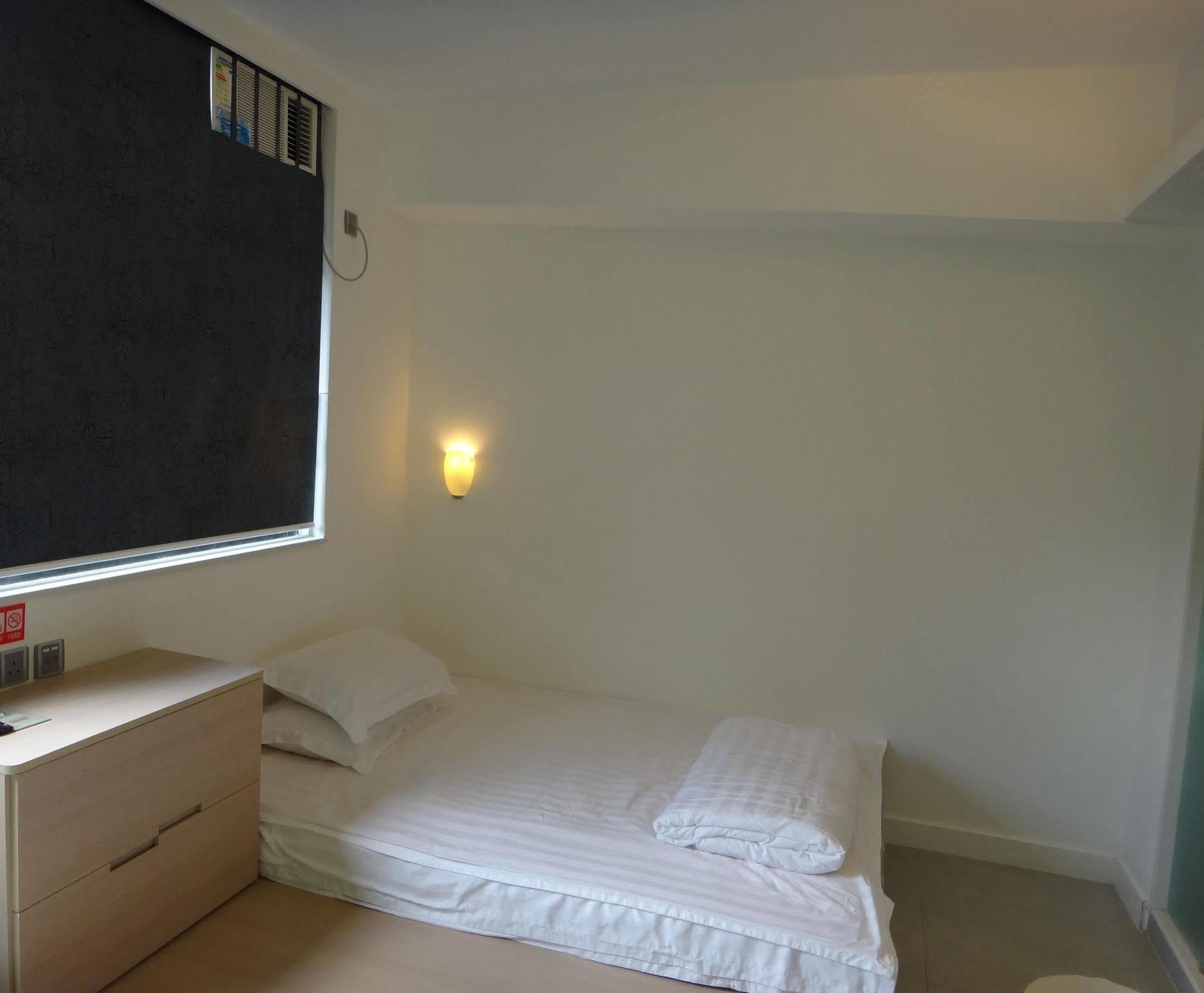 Panda's - Stylish Guest house Hong Kong