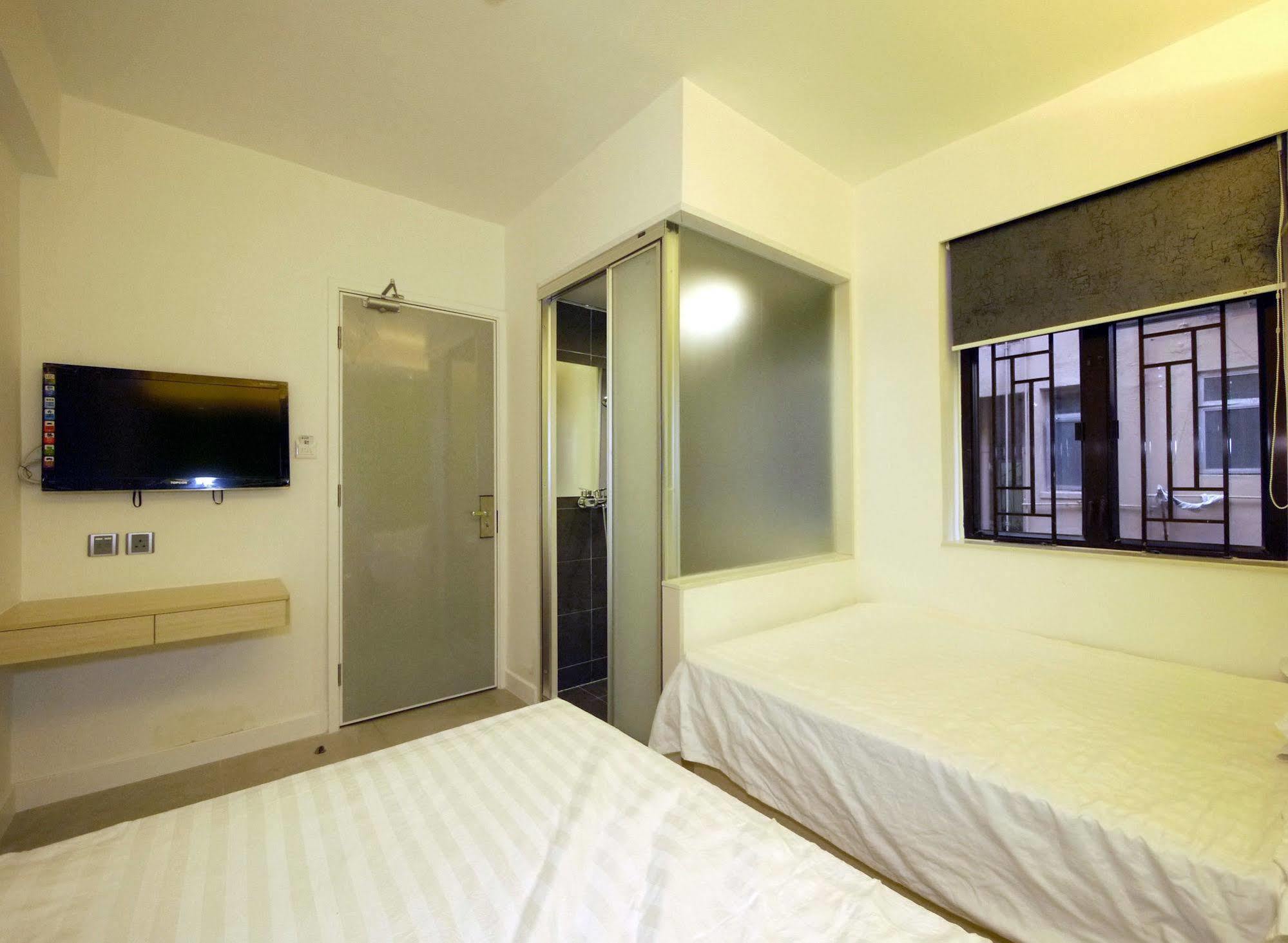Panda's - Stylish Guest house *